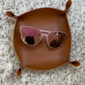 🌟Sunglasses 🌟 ❣️Bundle to Save❣️